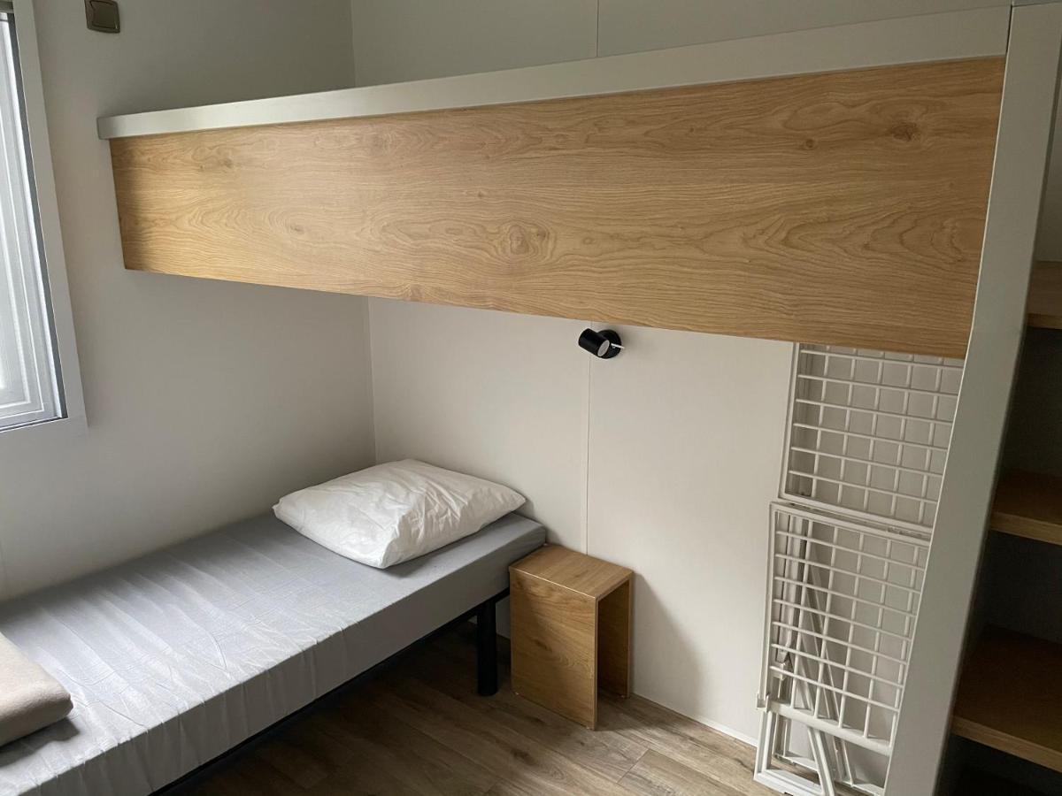 Mobilhome Tout Confort R10 Domaine De Lanniron カンペール エクステリア 写真